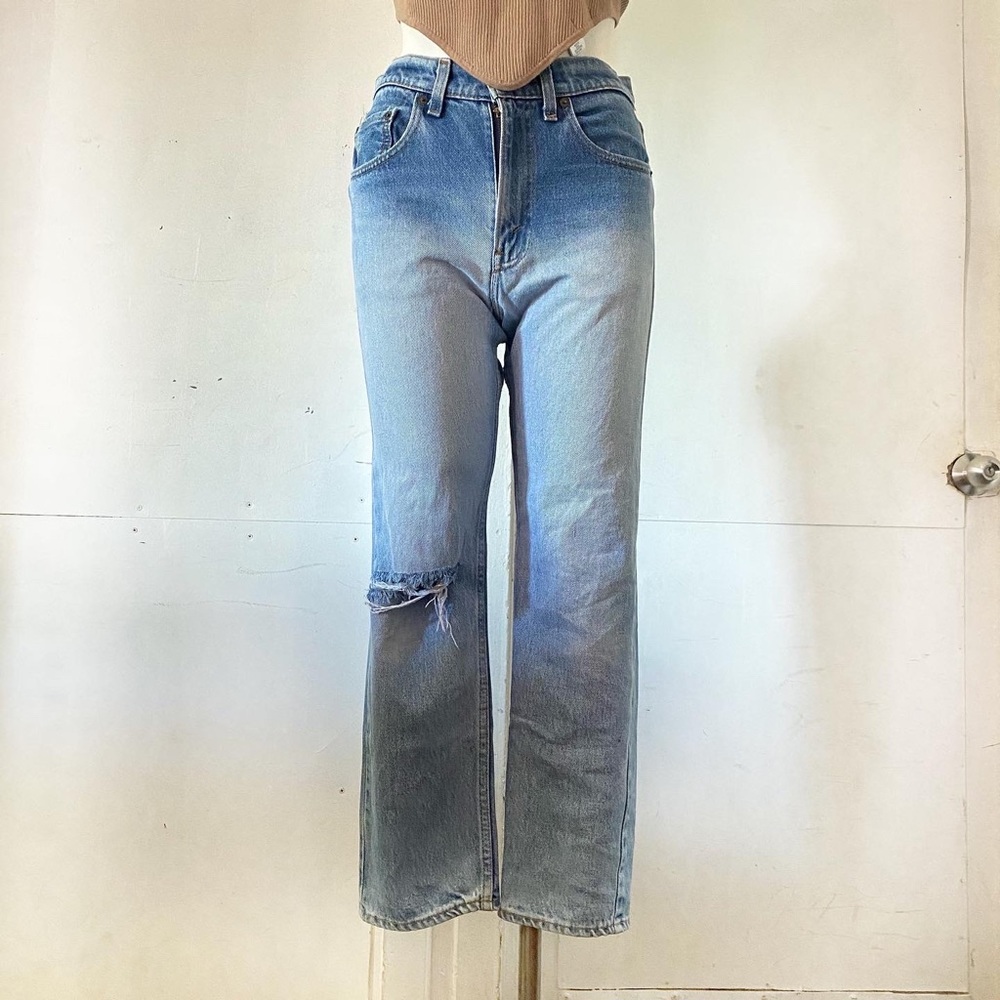 vintage levis mid rise jeans